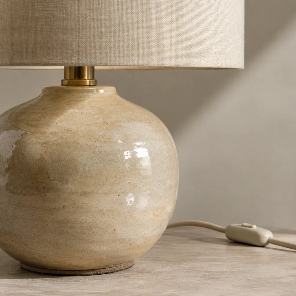Berg Ceramic Table Lamp - Image 3